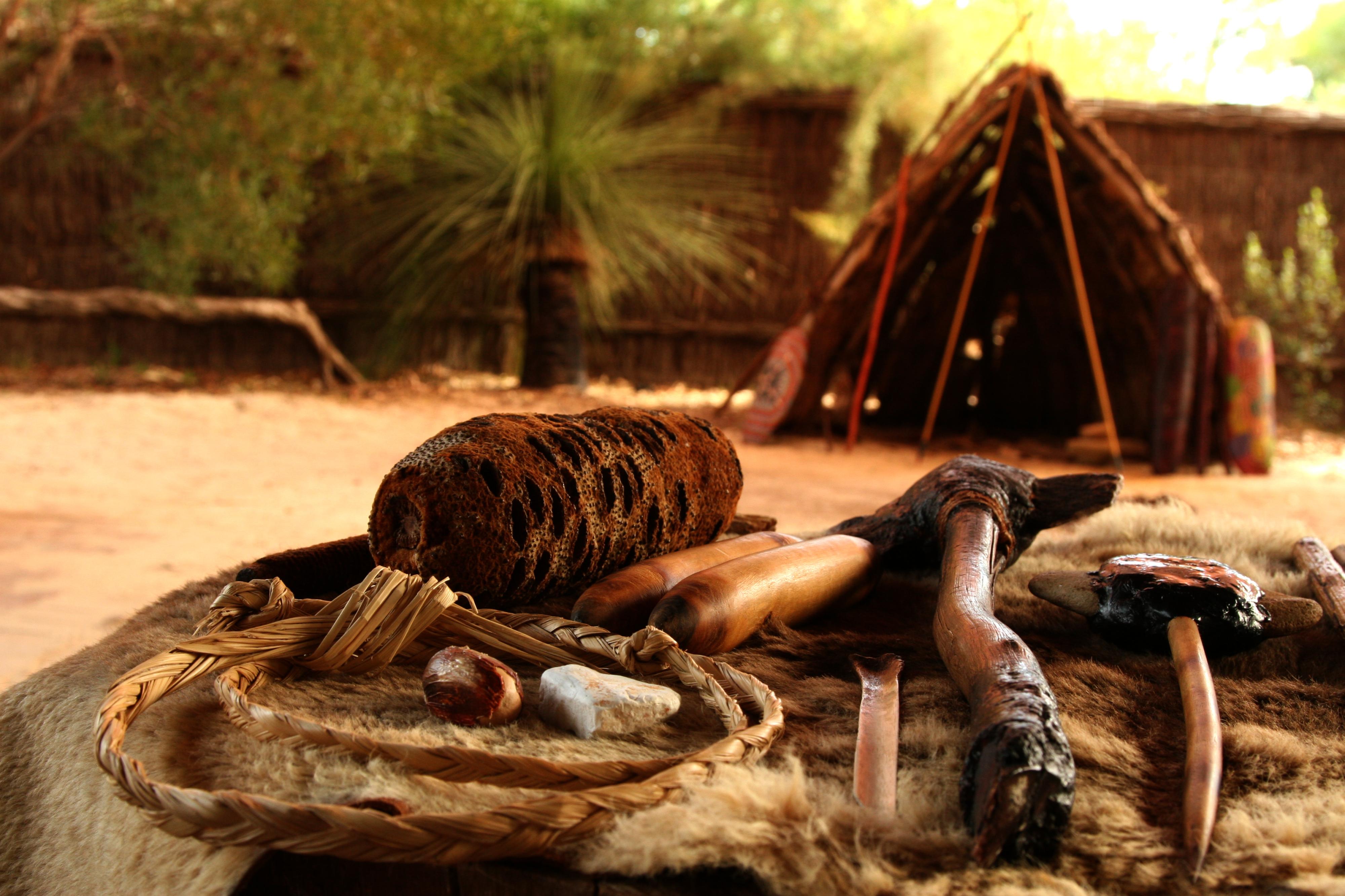 Aboriginal artefacts - cultural experience 