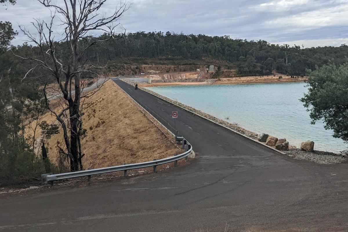 Logue Brook Dam a bitumen road on the dam wall of Logue Brook Dam