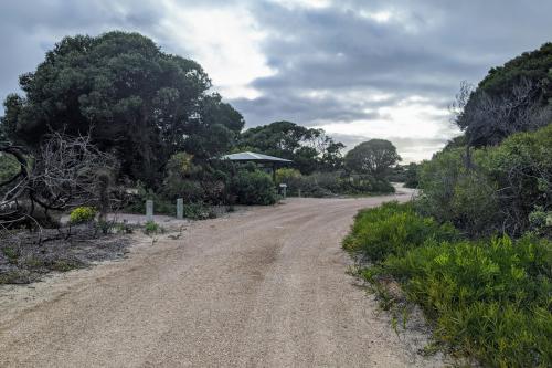 Gravel road into Belinup Campground in Cape Arid National Park