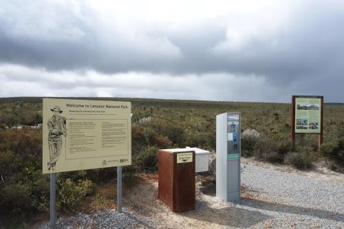 Entry station where you pay fees to Lesueur National Park