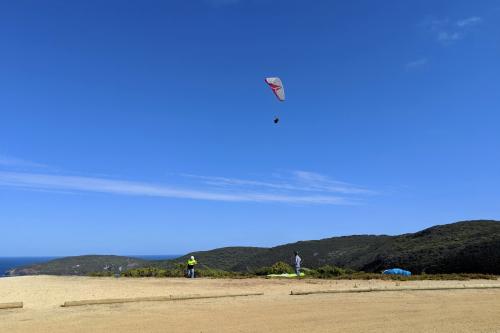 Paragliding from Shelley Beach Lookout