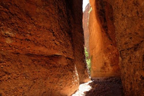 View through the rock walls of the Echidna Chasm 