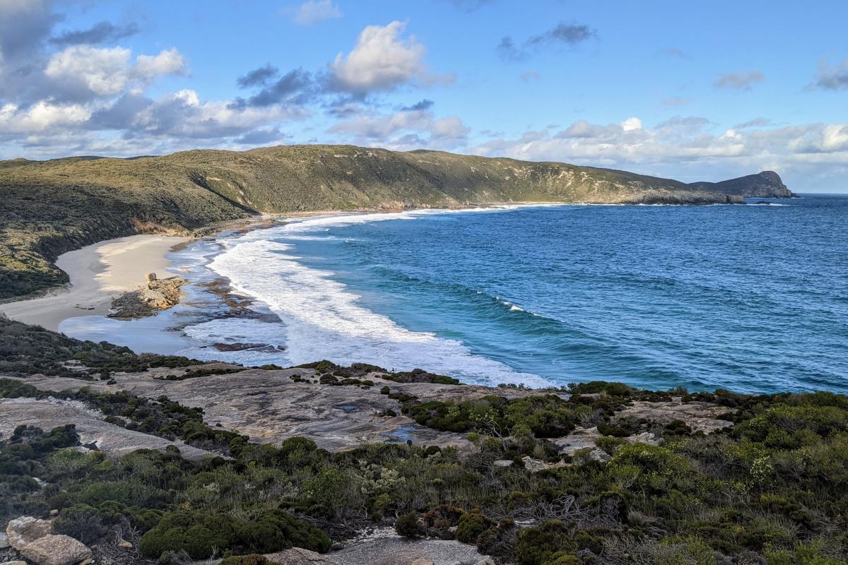 Cable Beach in Torndirrup National Park viewed from the western headland, with Peak Head visible in the distance