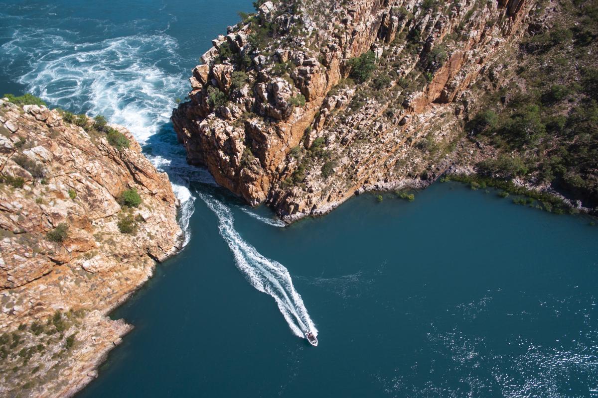 Horizontal Falls Aerial view of boat moving through the Horizontal Falls