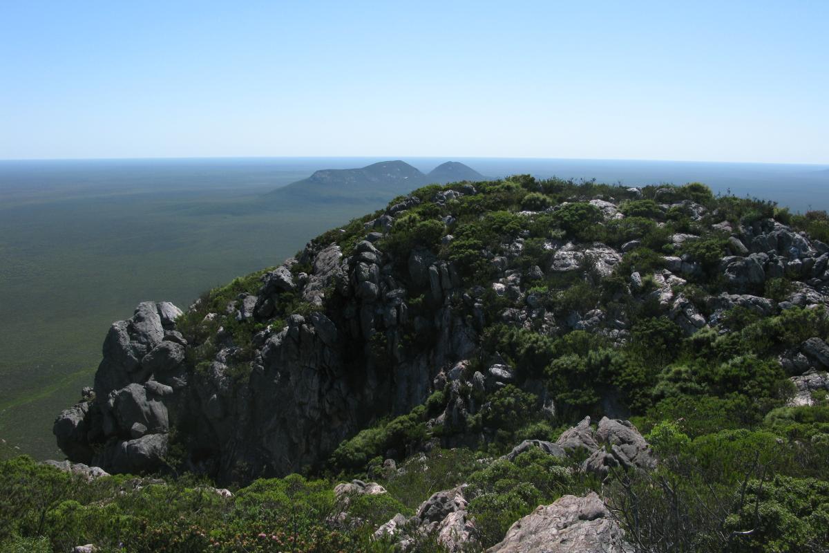 views from mount ragged over to the russell range