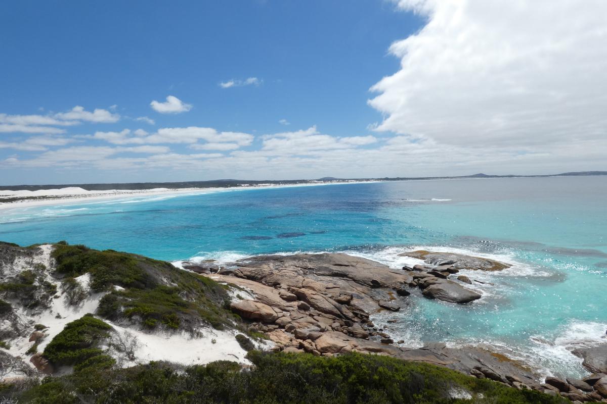 dunn-rocks-cape-le-grand-national-park-dbca-01 rugged coastline with rocks spilling into the ocean