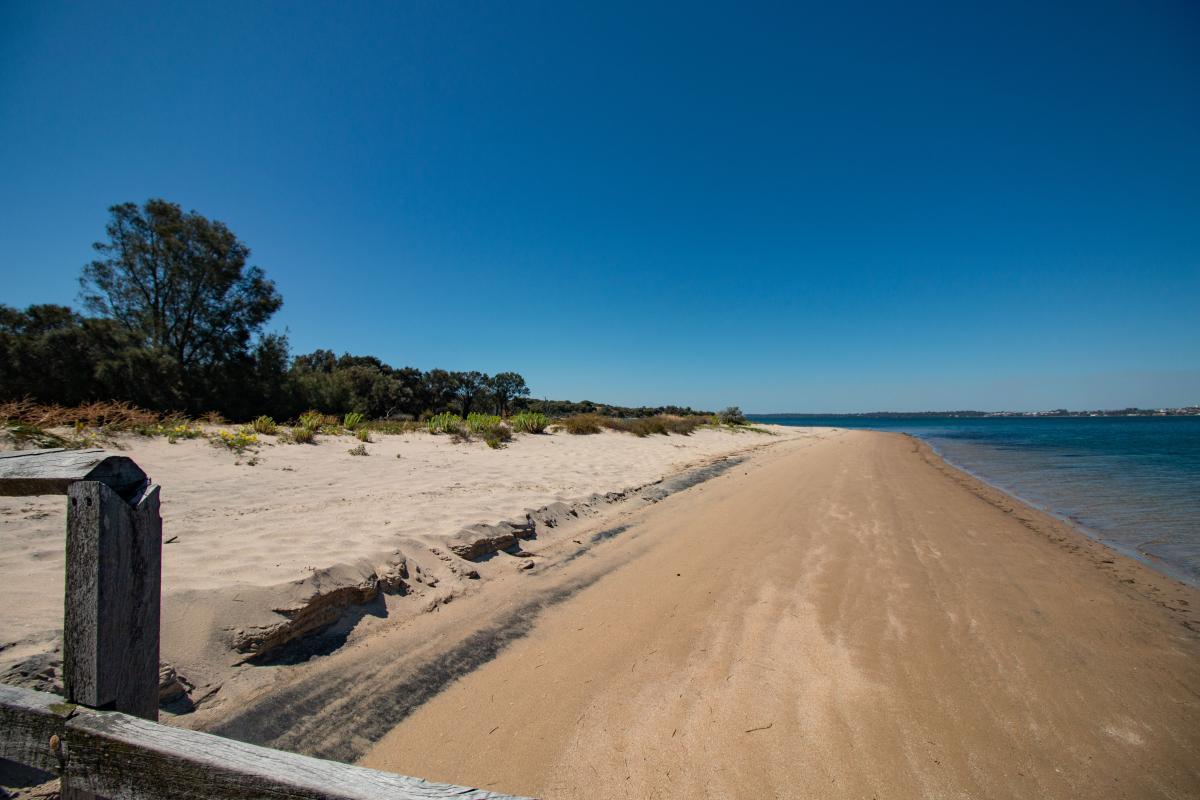 Leschenault Inlet the inlet beach