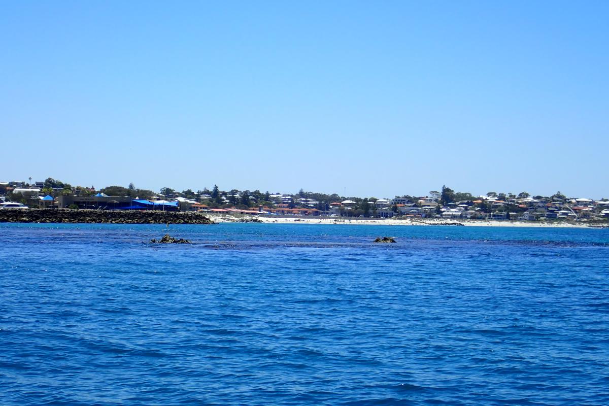 Boyinaboat Reef Blue waters of Boyinaboat Reef