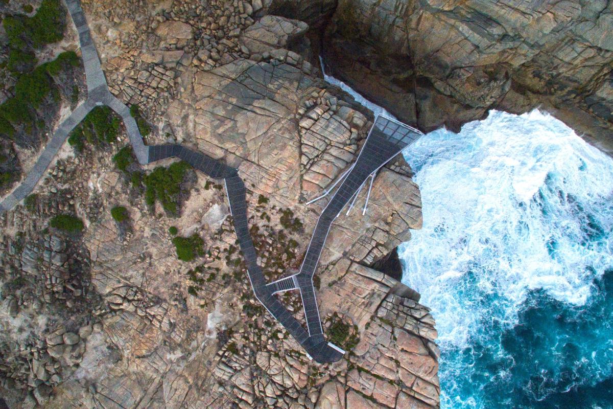 gap-and-natural-bridge-torndirrup-national-park-peter-nicholas-dbca3 The Gap