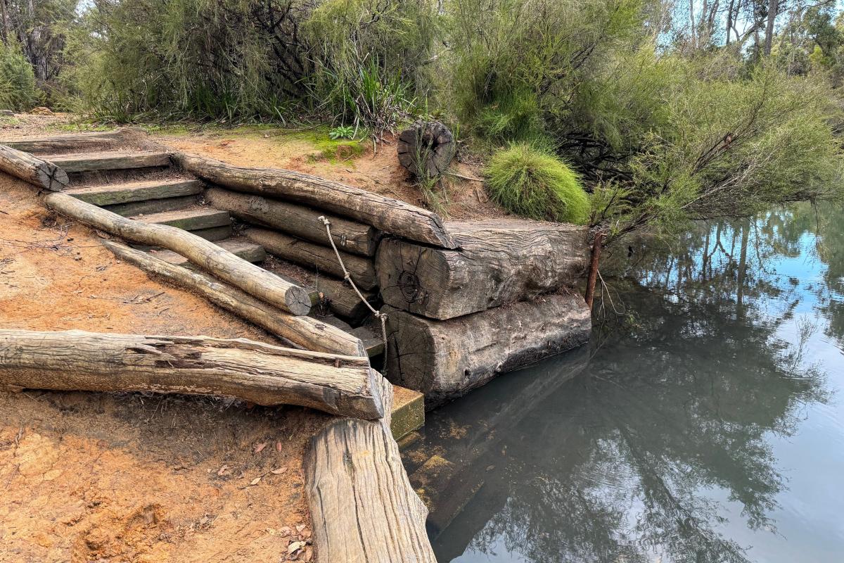 Steps to the water at Canebrake Pool