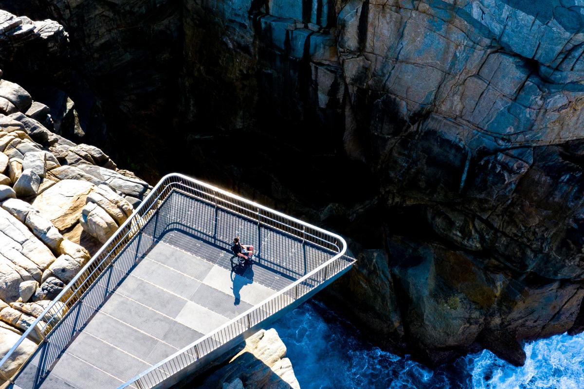 the-gap-and-natural-bridge-torndiruup-national-park-tourism-wa10.jpg