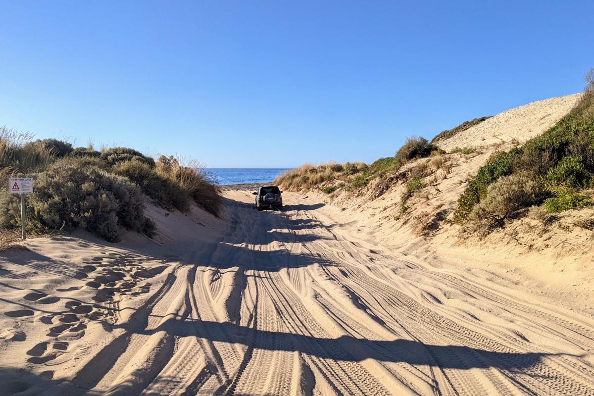 4WD access to Belvidere Beach